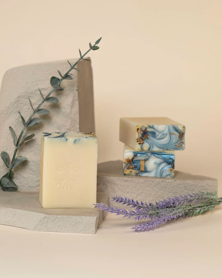 Load image into Gallery viewer, Soap - Eucalyptus and lavender (150g)

